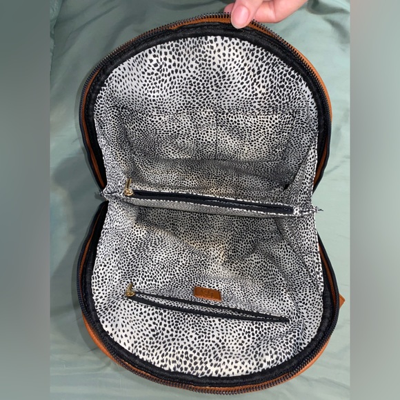 Pretty brown quilted backpack purse^ - Picture 5 of 5